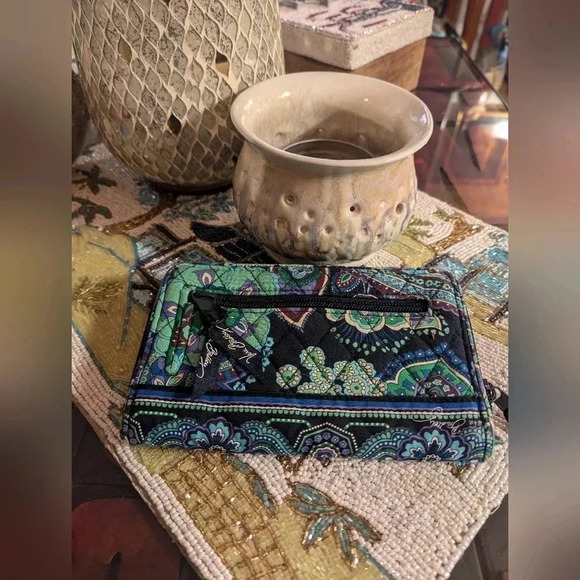 Vera Bradley Turn Lock Wallet - Picture 2 of 11